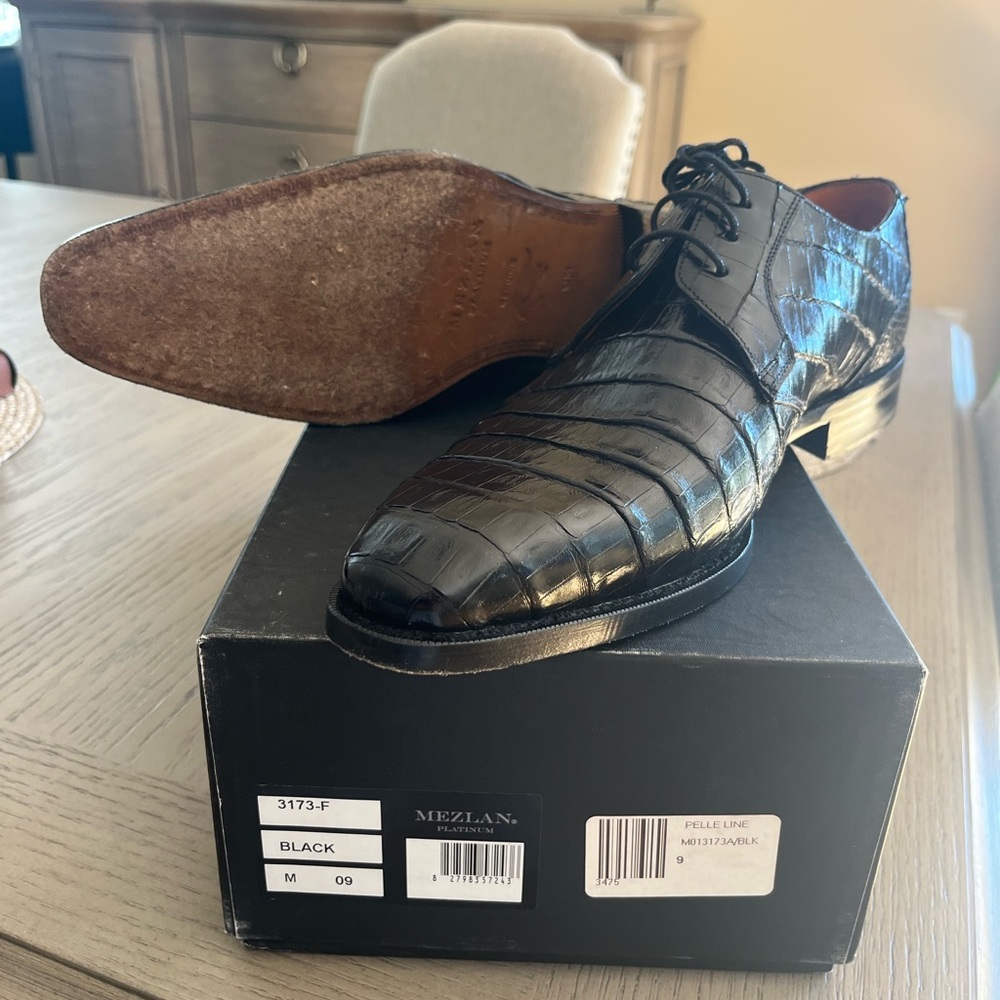 Mens dress shoes 9
